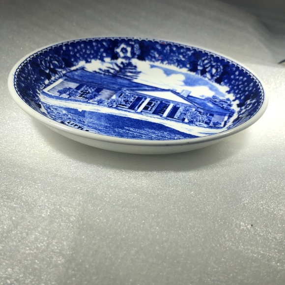 VINTAGE OLD ENGLISH STAFFORDSHIRE WARE LITTLE WHITE HOUSE WARM SPRINGS GA DISH - Picture 13 of 16